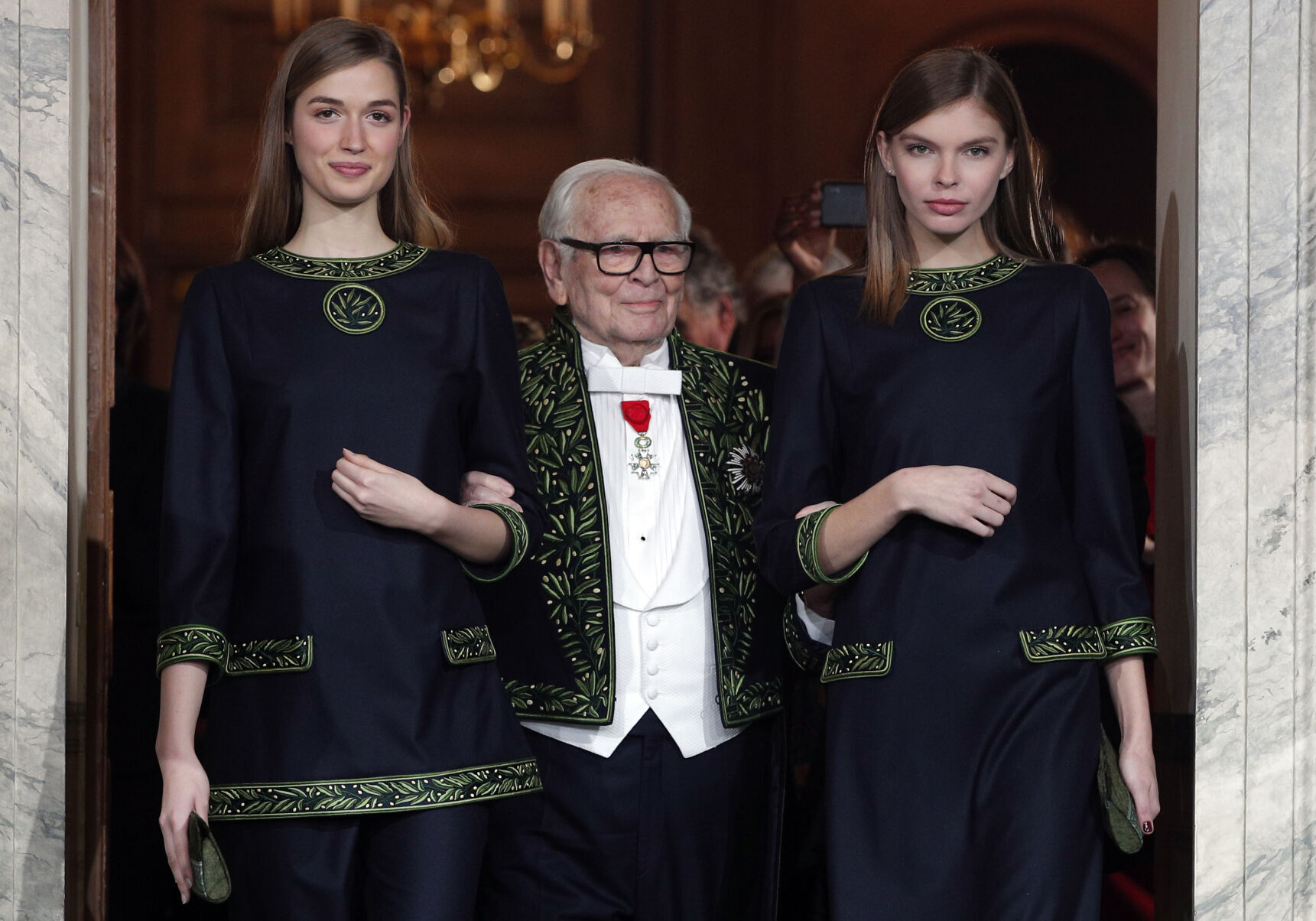Paris Obit Cardin
